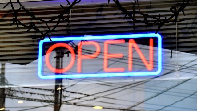 ネオン看板 OPEN